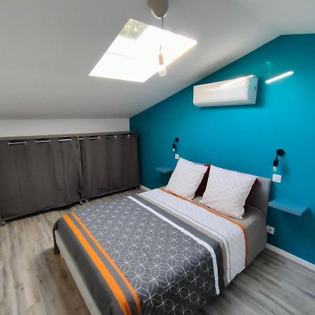 Maison Piscine Jeux A La Campagne Camélas Eksteriør billede